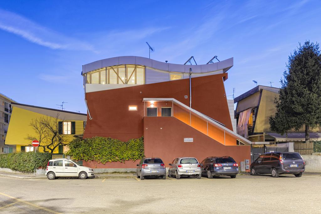 San Siro Apartment Milão Exterior foto